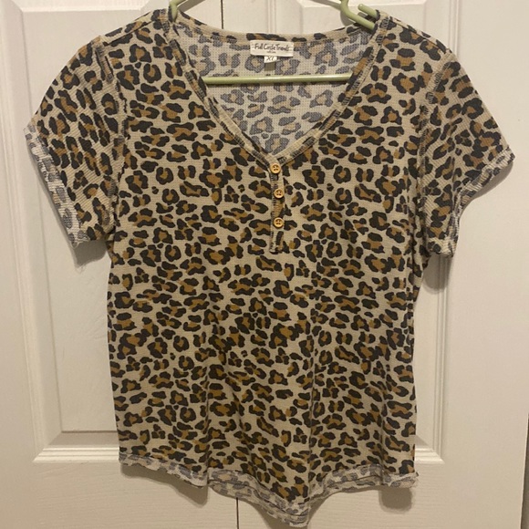 Full Circle Trends Leopard top size XL - Picture 1 of 3
